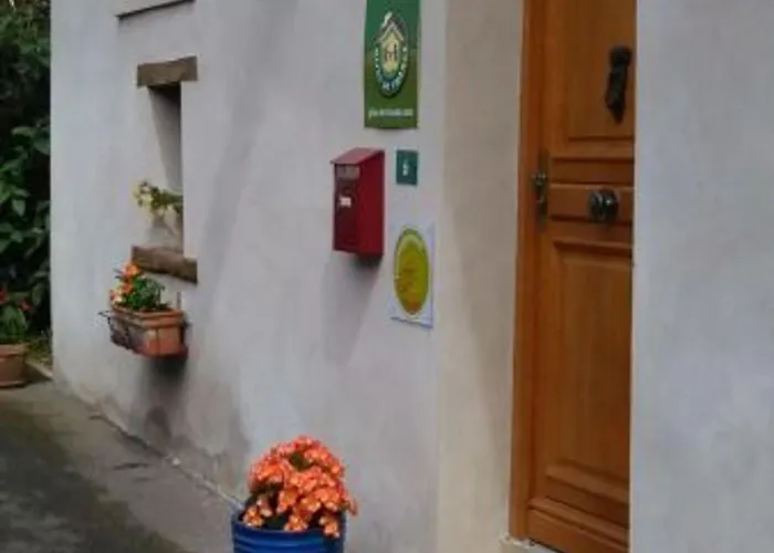 Renove Avec Terrasse Pres De Nancy - Calme Et Charme Garanti - Fr-1-584-35 *